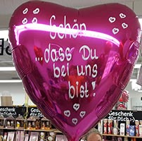 Pinker Herzballon mit individueller Aufschrift